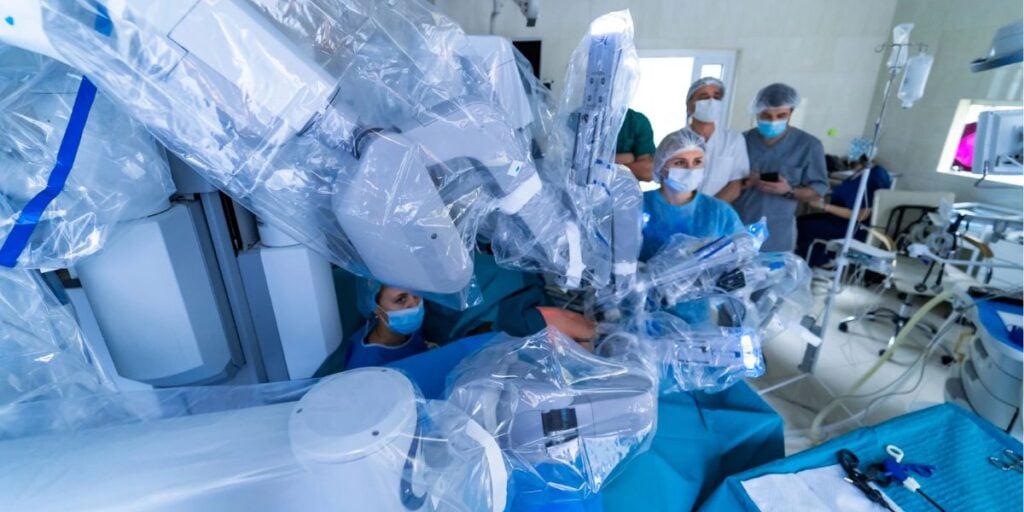 robotic pyeloplasty-tower-urology 1200